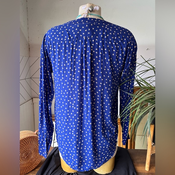 Juicy Couture Heart Print Blouse - Picture 6 of 11